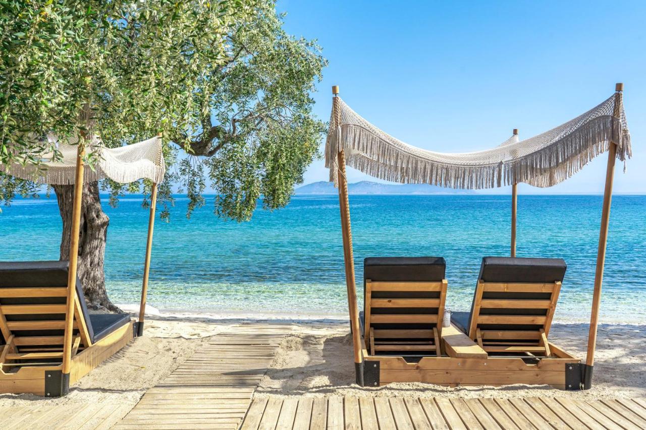 By The Sea Luxury Suites Ліменас Екстер'єр фото