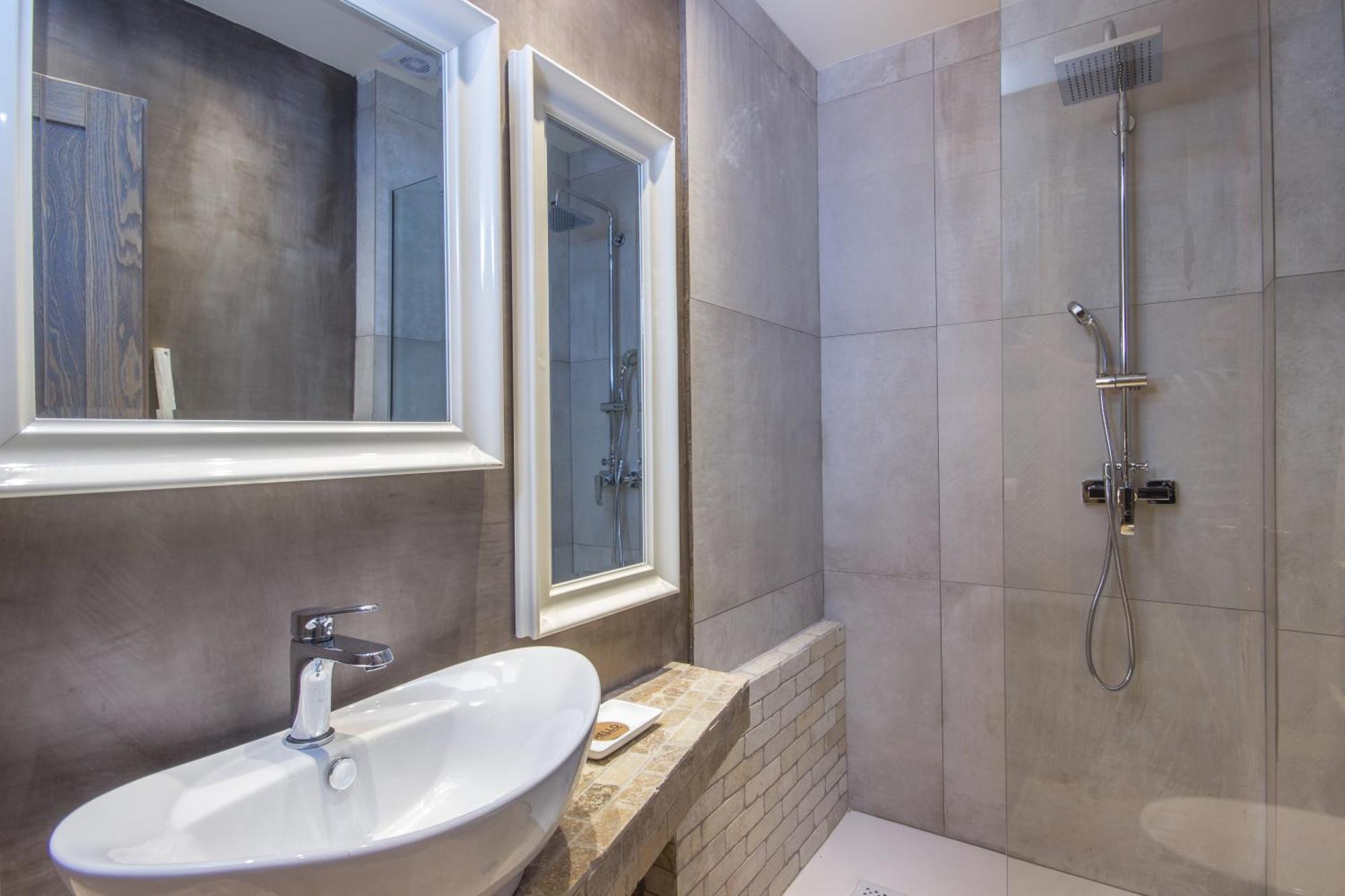 By The Sea Luxury Suites Ліменас Екстер'єр фото